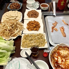 雯雯退主播照片
