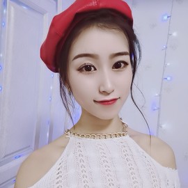 爱笑的YJ主播照片