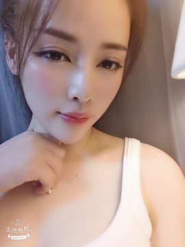 偌璃啊！主播照片