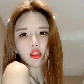王丽13主播照片