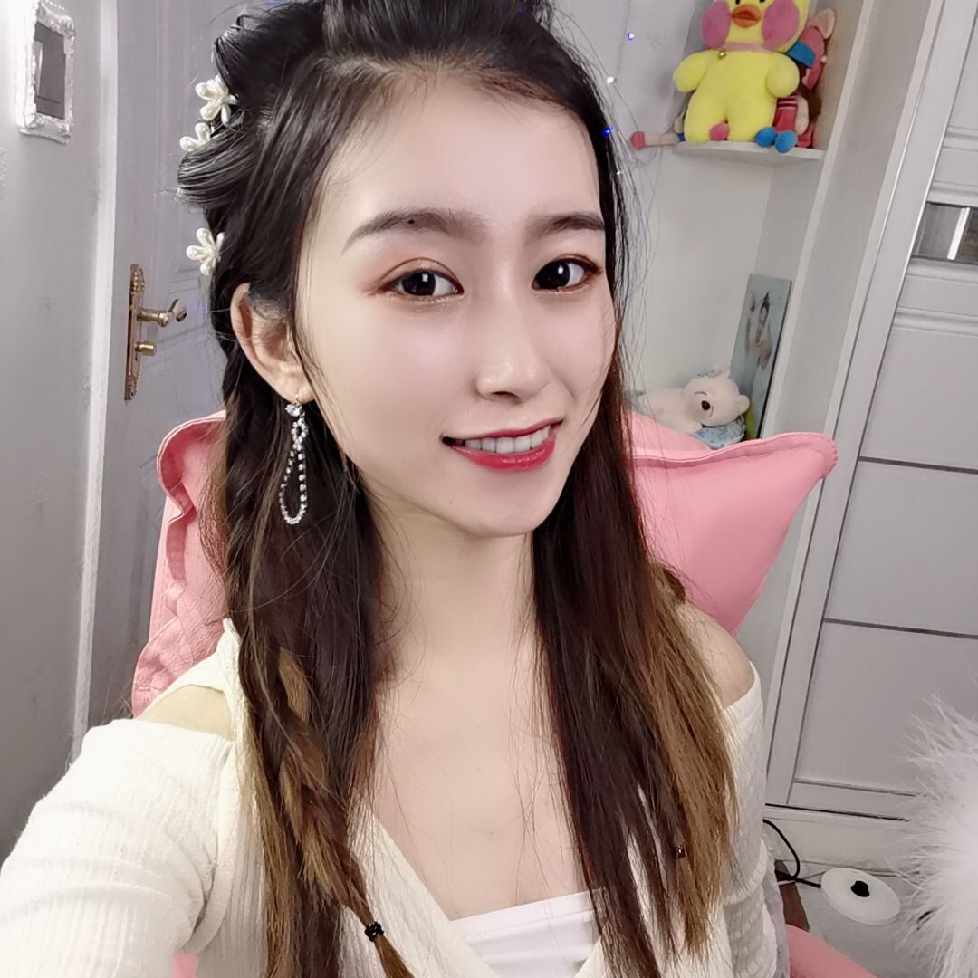 爱笑的YJ的图片