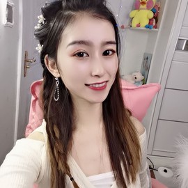爱笑的YJ主播照片