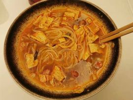 唯爱🌺小艾主播照片