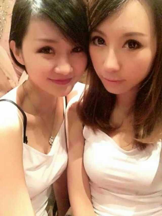 藍天下的彩云不上麥的主播照片