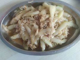 璐璐已换号播哈主播照片