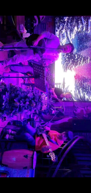 酒吧打卡第二天