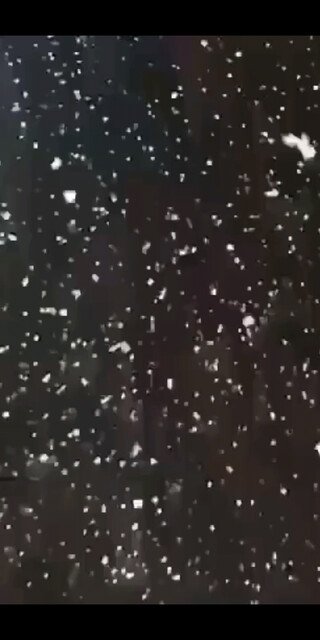 下雪🌨️了。