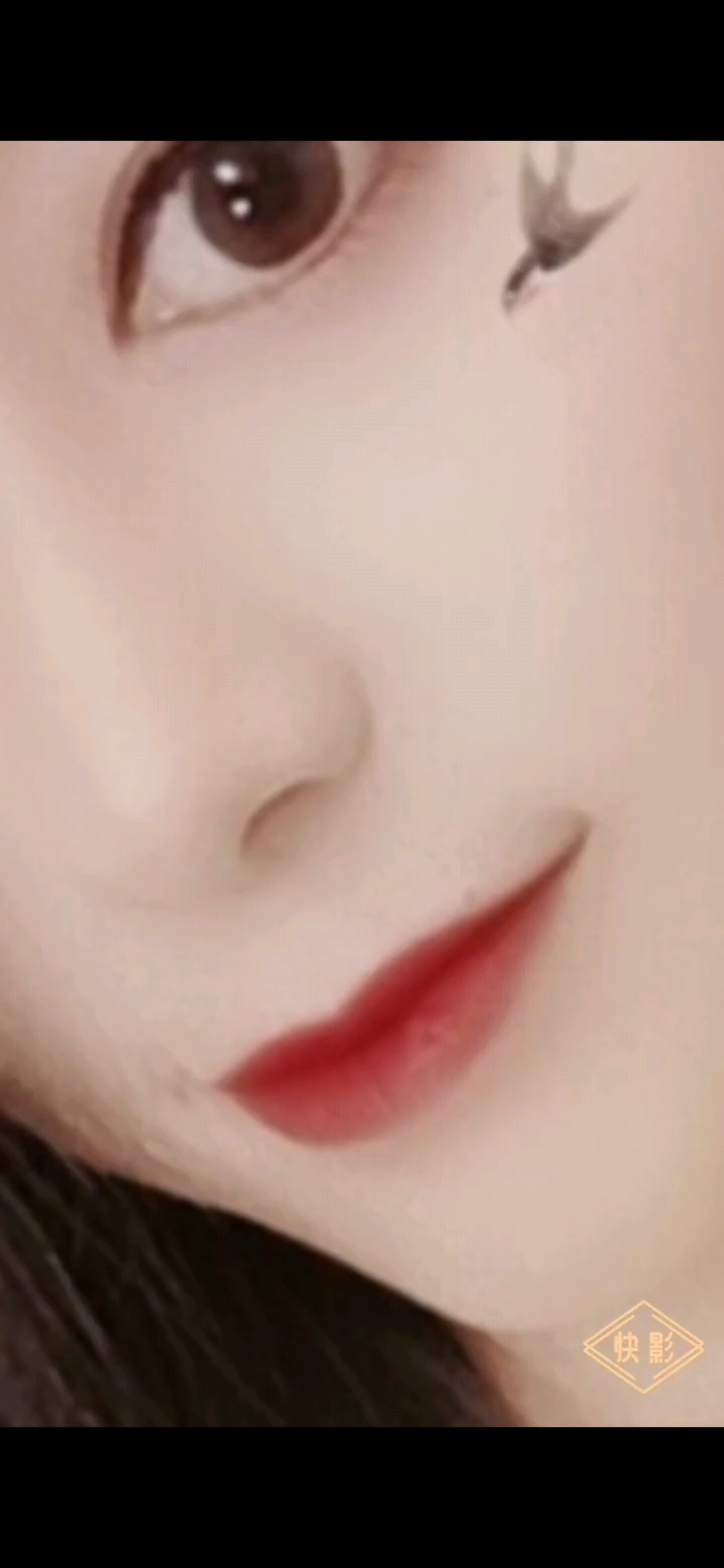/狂笑