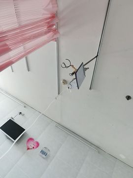 1554611743主播照片