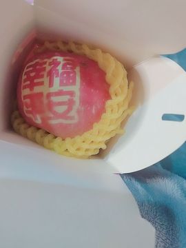 璐璐已换号播哈主播照片