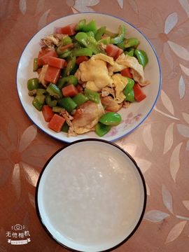 笑笑暂退主播照片