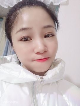 鑫鑫暂停准备搬家主播照片