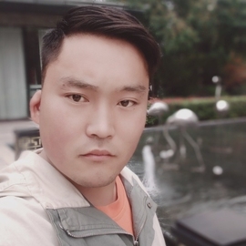 肖殿西主播照片