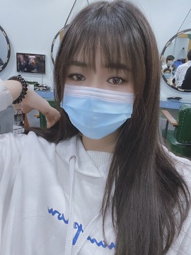 沵鹿小姐姐主播照片
