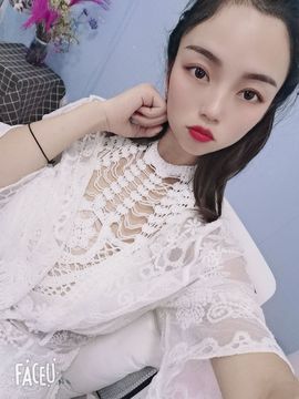 逗比婷儿主播照片