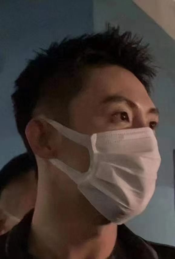 MobB87024a主播照片