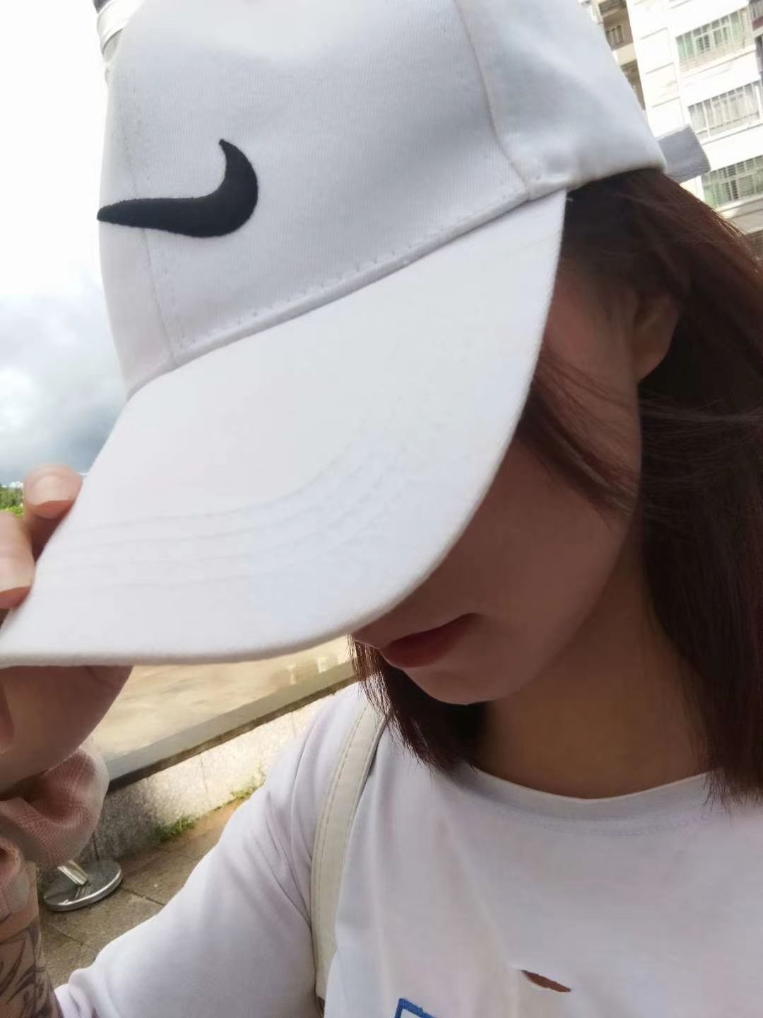 新主播白依依的主播照片