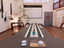 茶茶幸运星主播照片