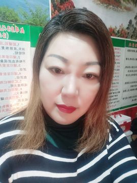 傻妞小媳妇主播照片