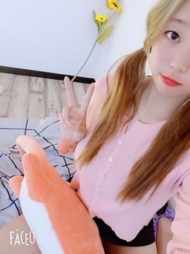 奶豆♛加油主播照片