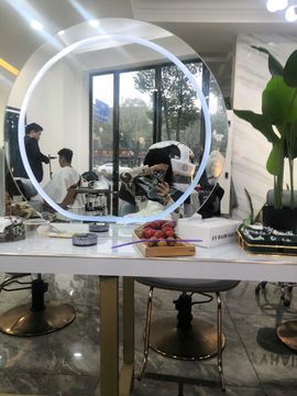 鑫鑫暂停准备搬家主播照片
