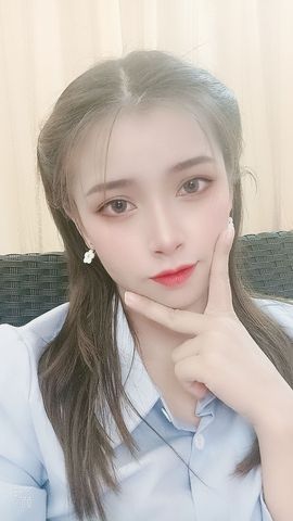 萌萌不圆深夜话聊主播照片
