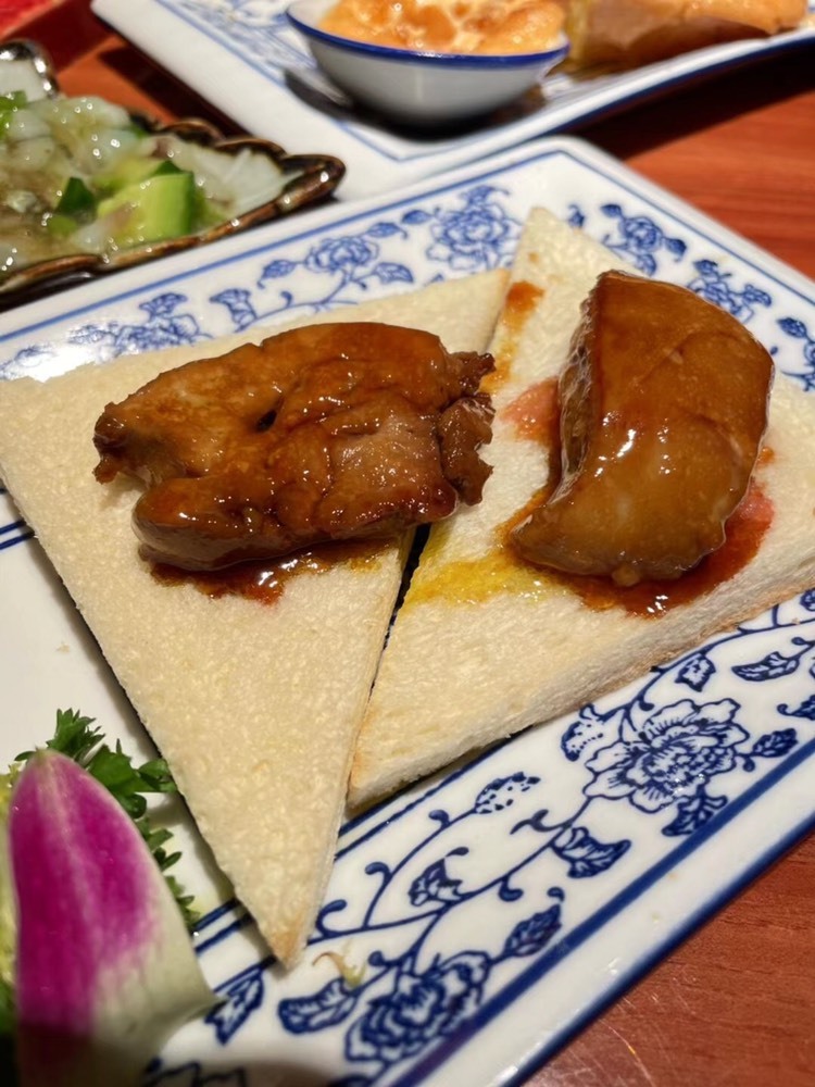 宠语者主播照片