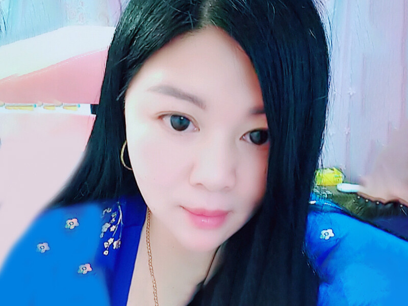 一抹桃花的主播海报