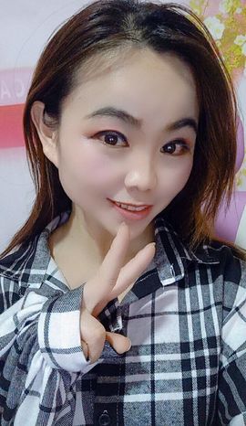 幸运❁小符号主播照片