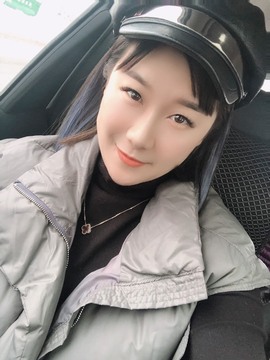 牙牙乐金牌代理秒反点主播照片