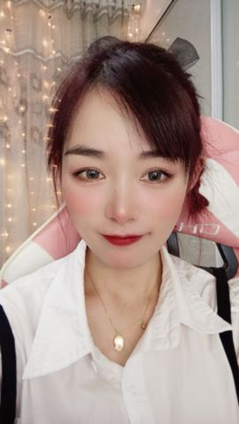 李师师Li放假啦！主播照片