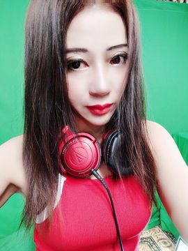 DJ21225主播照片