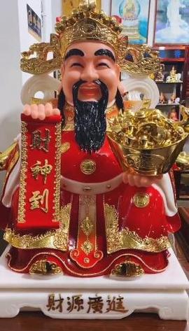 დ释怀დ主播照片