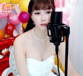 水母好美主播照片