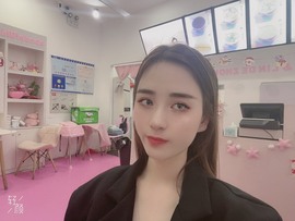 阿璐2号主播照片