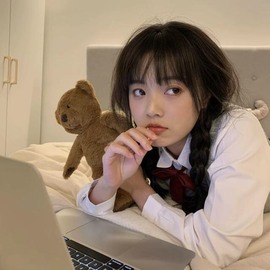 蓝小莓小朋友主播照片
