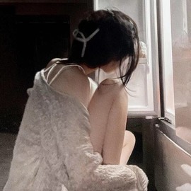 蓝小莓小朋友主播照片