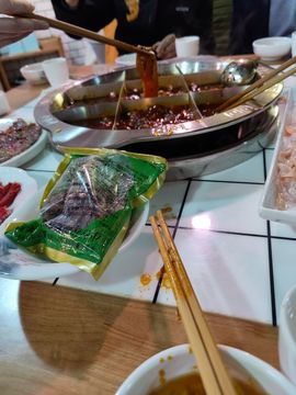 凑美没人爱主播照片