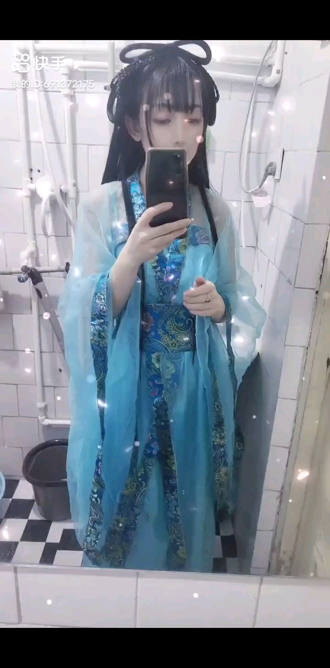 古装衣服穿上也挺好看😊😜