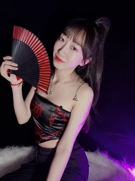 ღ瑋玮主播照片