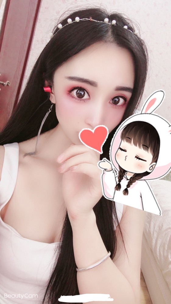 小玲宝🧸不连麦的图片