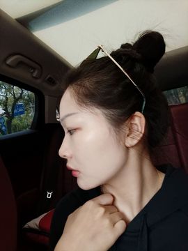 👑䒕暖宝好运旺旺旺主播照片