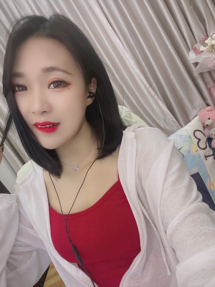 安大大哇@主播图片