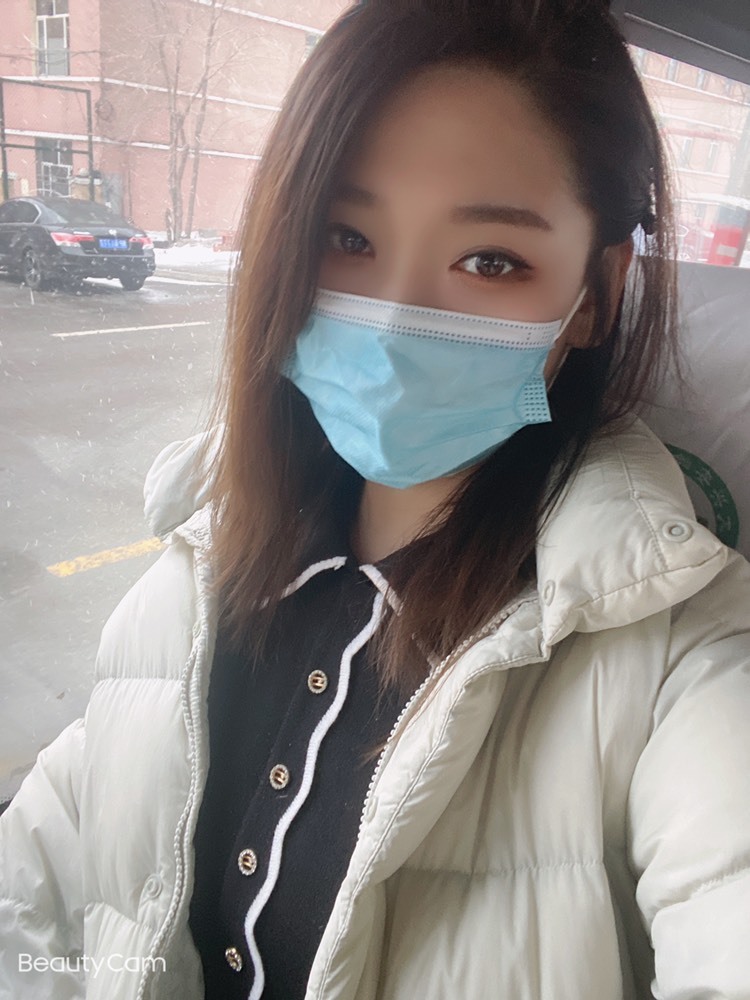新人💗四月的主播照片
