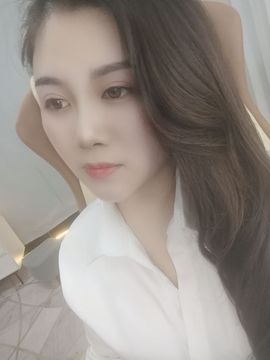 吴小优主播照片