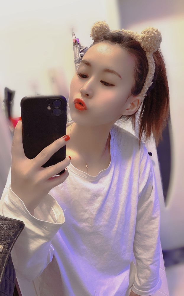 钱小亿的图片