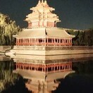 玩玩而已82海报