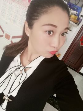 自信的小姐姐🤗🤗主播照片