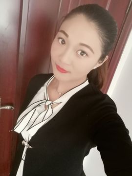 自信的小姐姐🤗🤗主播照片