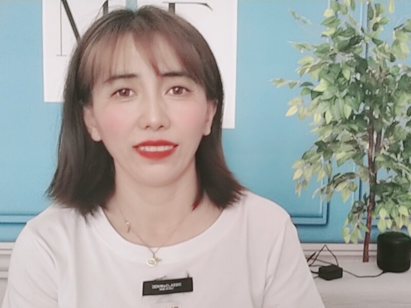 小金子吖的主播海报